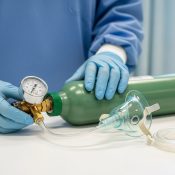 First aid for gases and hazardous substances course card